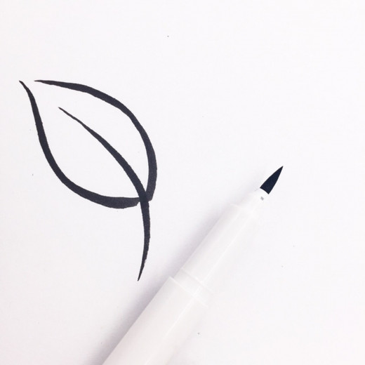 قلم رسم أسود من مارفي
