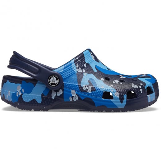 حذاء كلاسيك كامو للأولاد ، لون أزرق ، مقاس 30-29 من كروكس