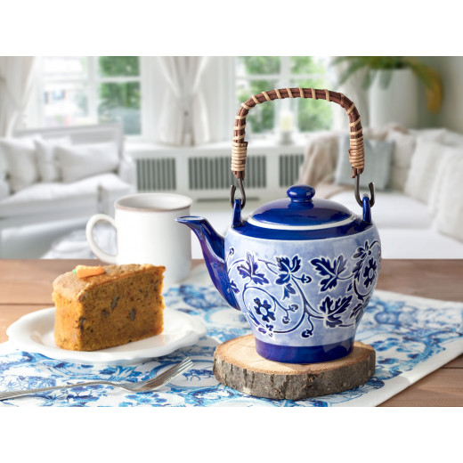 Madame Coco Ravi Leafy Teapot
