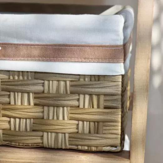 خزانة تخزين خشبية مع 4 سلال باللون البيج من ويفا